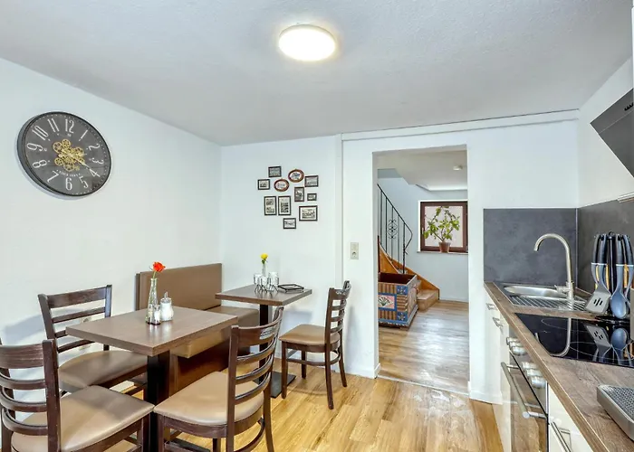 Beautiful In Bischofsheim Апартаменты *